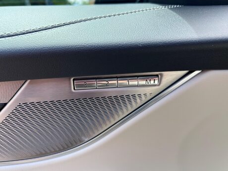 Jaguar F-Pace 2.0 D200 MHEV R-Dynamic SE Auto AWD Euro 6 (s/s) 5dr 94