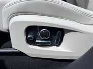 Jaguar F-Pace 2.0 D200 MHEV R-Dynamic SE Auto AWD Euro 6 (s/s) 5dr 41