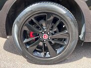 Jaguar F-Pace 2.0 D200 MHEV R-Dynamic SE Auto AWD Euro 6 (s/s) 5dr 48