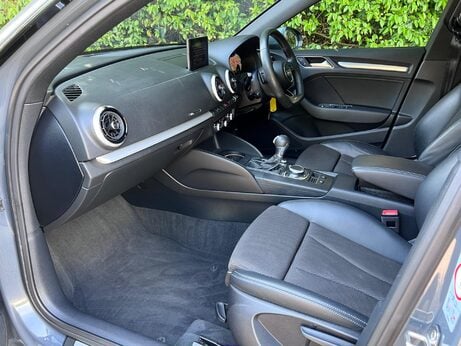 Audi A3 1.5 TFSI CoD 35 S line Sportback S Tronic Euro 6 (s/s) 5dr 21
