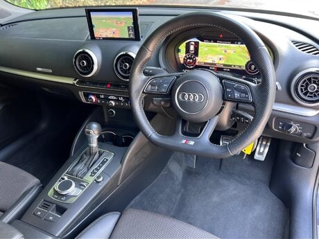 Audi A3 1.5 TFSI CoD 35 S line Sportback S Tronic Euro 6 (s/s) 5dr 75