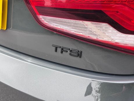 Audi A1 1.4 TFSI CoD S line Euro 6 (s/s) 3dr 56