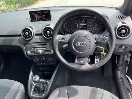 Audi A1 1.4 TFSI CoD S line Euro 6 (s/s) 3dr 64