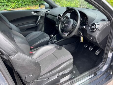 Audi A1 1.4 TFSI CoD S line Euro 6 (s/s) 3dr 17