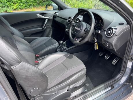 Audi A1 1.4 TFSI CoD S line Euro 6 (s/s) 3dr 13