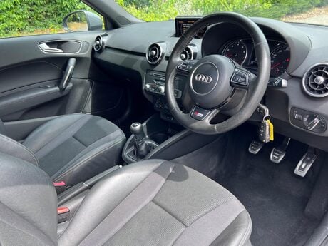 Audi A1 1.4 TFSI CoD S line Euro 6 (s/s) 3dr 18