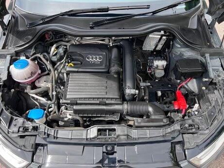 Audi A1 1.4 TFSI CoD S line Euro 6 (s/s) 3dr 28