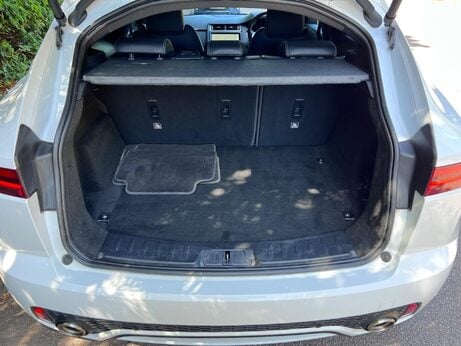 Jaguar E-Pace 2.0 D180 R-Dynamic HSE Auto AWD Euro 6 (s/s) 5dr 34