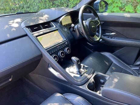 Jaguar E-Pace 2.0 D180 R-Dynamic HSE Auto AWD Euro 6 (s/s) 5dr 23