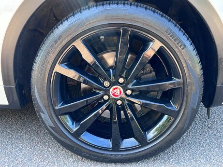 Jaguar E-Pace 2.0 D180 R-Dynamic HSE Auto AWD Euro 6 (s/s) 5dr 49