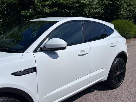 Jaguar E-Pace 2.0 D180 R-Dynamic HSE Auto AWD Euro 6 (s/s) 5dr 8