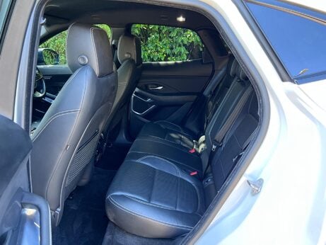 Jaguar E-Pace 2.0 D180 R-Dynamic HSE Auto AWD Euro 6 (s/s) 5dr 29
