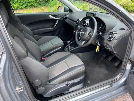 Audi A1 1.0 TFSI Sport Euro 6 (s/s) 3dr 11