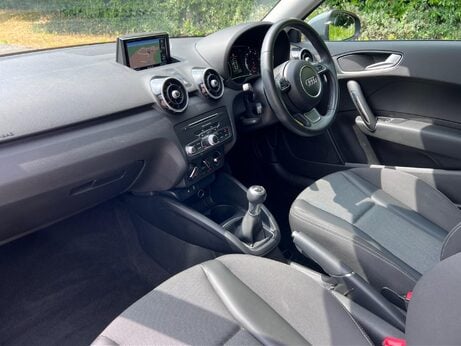Audi A1 1.0 TFSI Sport Euro 6 (s/s) 3dr 55