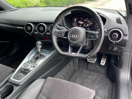 Audi TT 2.0 TFSI S line S Tronic quattro Euro 6 (s/s) 3dr 72