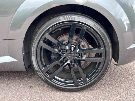 Audi TT 2.0 TFSI S line S Tronic quattro Euro 6 (s/s) 3dr 37