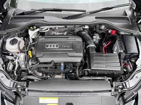 Audi TT 2.0 TFSI S line S Tronic quattro Euro 6 (s/s) 3dr 34