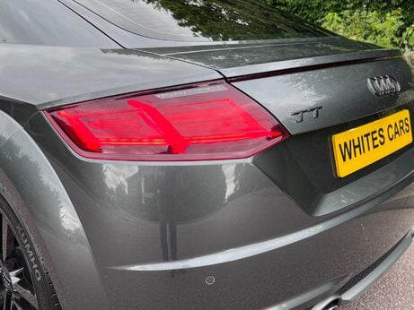 Audi TT 2.0 TFSI S line S Tronic quattro Euro 6 (s/s) 3dr 71