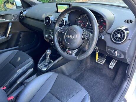 Audi A1 1.4 TFSI S line Sportback S Tronic Euro 6 (s/s) 5dr 56