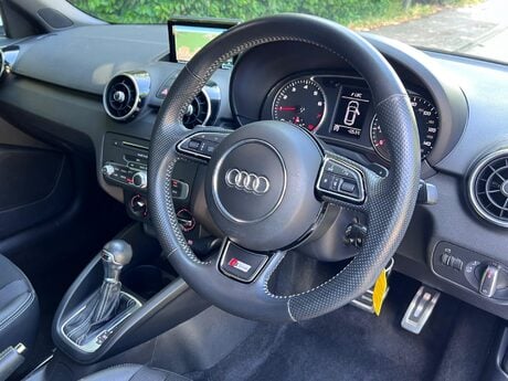 Audi A1 1.4 TFSI S line Sportback S Tronic Euro 6 (s/s) 5dr 69