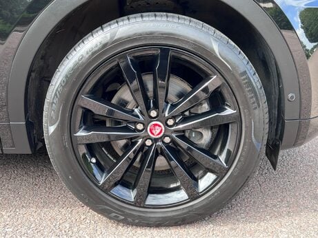 Jaguar E-Pace 2.0 D204 MHEV R-Dynamic SE Auto AWD Euro 6 (s/s) 5dr 68