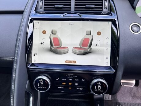 Jaguar E-Pace 2.0 D204 MHEV R-Dynamic SE Auto AWD Euro 6 (s/s) 5dr 27