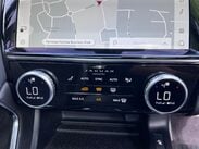 Jaguar E-Pace 2.0 D204 MHEV R-Dynamic SE Auto AWD Euro 6 (s/s) 5dr 25