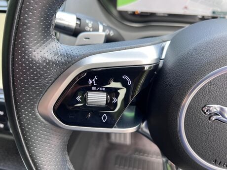 Jaguar E-Pace 2.0 D204 MHEV R-Dynamic SE Auto AWD Euro 6 (s/s) 5dr 45
