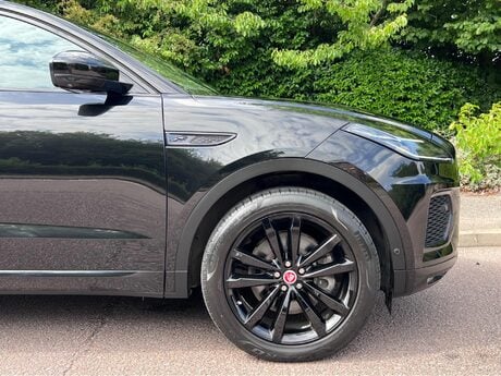 Jaguar E-Pace 2.0 D204 MHEV R-Dynamic SE Auto AWD Euro 6 (s/s) 5dr 18
