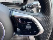 Jaguar E-Pace 2.0 D204 MHEV R-Dynamic SE Auto AWD Euro 6 (s/s) 5dr 46