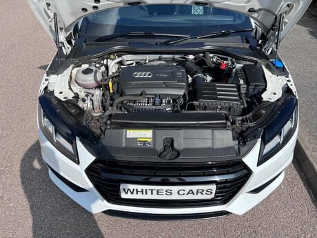 Audi TT 2.0 TFSI S line S Tronic Euro 6 (s/s) 3dr 31
