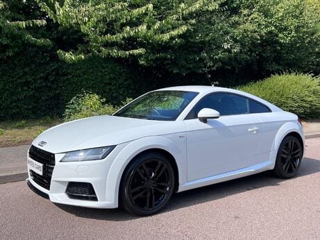 Audi TT 2.0 TFSI S line S Tronic Euro 6 (s/s) 3dr 61