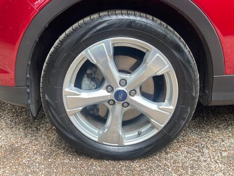 Ford Kuga 2.0 TDCi Titanium X 2WD Euro 6 (s/s) 5dr 39