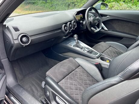 Audi TT 2.0 TFSI S line S Tronic quattro Euro 6 (s/s) 3dr 75