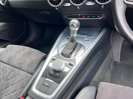 Audi TT 2.0 TFSI S line S Tronic quattro Euro 6 (s/s) 3dr 68