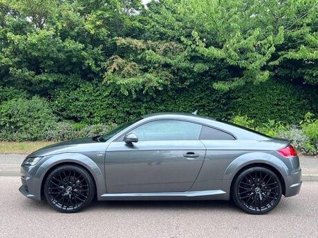 Audi TT 2.0 TFSI S line S Tronic quattro Euro 6 (s/s) 3dr 5