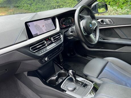 BMW 1 Series 1.5 118i M Sport (LCP) DCT Euro 6 (s/s) 5dr 25