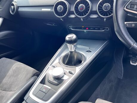 Audi TT 1.8 TFSI Sport Euro 6 (s/s) 3dr 25