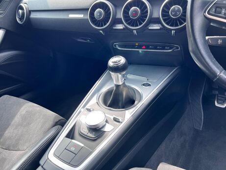 Audi TT 1.8 TFSI Sport Euro 6 (s/s) 3dr 21