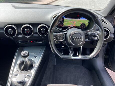 Audi TT 1.8 TFSI Sport Euro 6 (s/s) 3dr 23