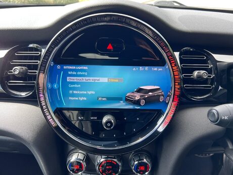 Mini Hatch 2.0 Cooper S Sport Steptronic Euro 6 (s/s) 3dr 69