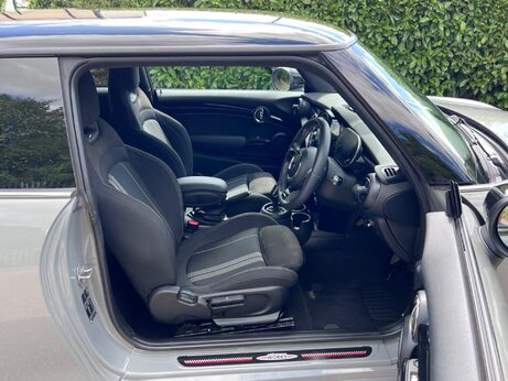 Mini Hatch 2.0 Cooper S Sport Steptronic Euro 6 (s/s) 3dr 15