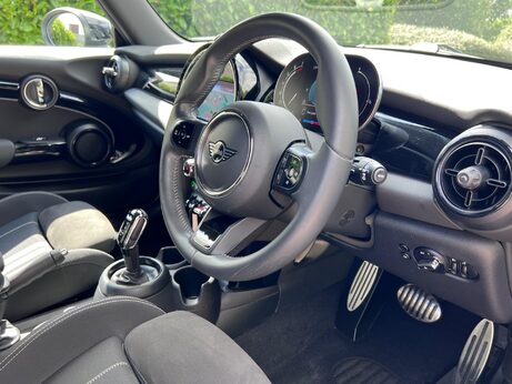 Mini Hatch 2.0 Cooper S Sport Steptronic Euro 6 (s/s) 3dr 58