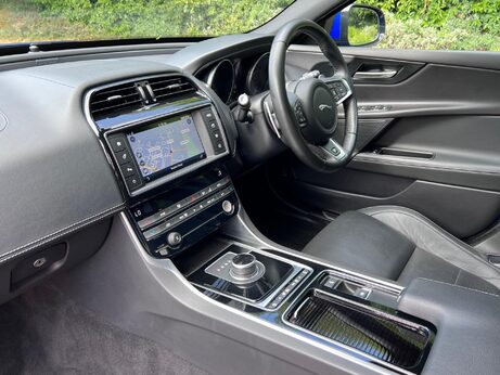 Jaguar XE 2.0i R-Sport Auto Euro 6 (s/s) 4dr 17