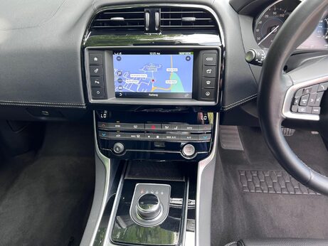 Jaguar XE 2.0i R-Sport Auto Euro 6 (s/s) 4dr 15