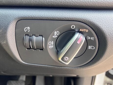 Audi Q3 2.0 TDI S line S Tronic quattro Euro 5 (s/s) 5dr 42