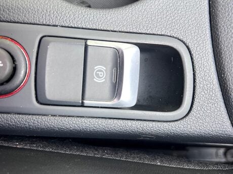 Audi Q3 2.0 TDI S line S Tronic quattro Euro 5 (s/s) 5dr 79