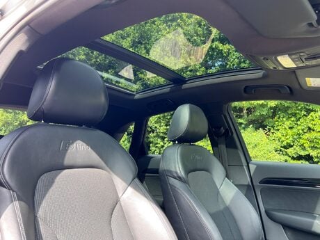 Audi Q3 2.0 TDI S line S Tronic quattro Euro 5 (s/s) 5dr 5