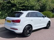 Audi Q3 2.0 TDI S line S Tronic quattro Euro 5 (s/s) 5dr 3