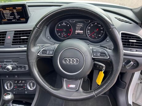 Audi Q3 2.0 TDI S line S Tronic quattro Euro 5 (s/s) 5dr 79